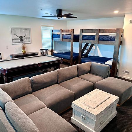 Wine Country Modern Farmhouse With Heated Pool, Hot Tub, Cybertruck Paso Robles Exterior photo