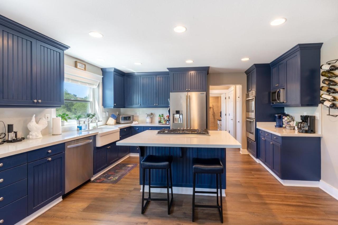 Wine Country Modern Farmhouse With Heated Pool, Hot Tub, Cybertruck Paso Robles Exterior photo